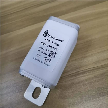 ฟิวส์เซรามิกทรงสี่เหลี่ยม DC1000V ฟิวส์ยานยนต์
